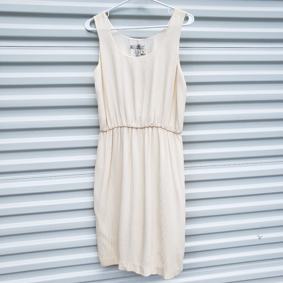 Episode Dresses & Skirts - NWT 💯 silk Episode cream ribbed tank dress